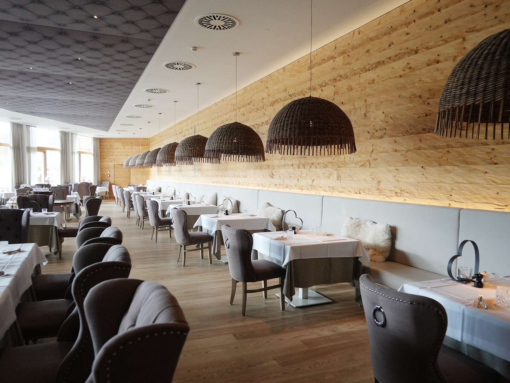 Alpiner Stil im Restaurant Tannenhof