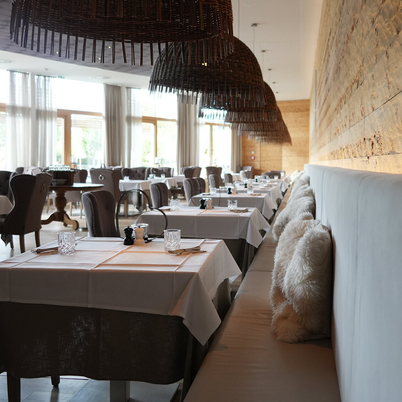 Blick ins Restaurant des Hotel Tannenhof im Allgäu